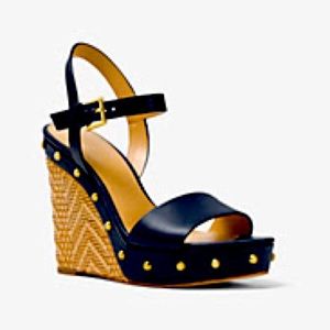 Michael Kors Ellen Leather Wedge in Admiral. Size 7, good condition.